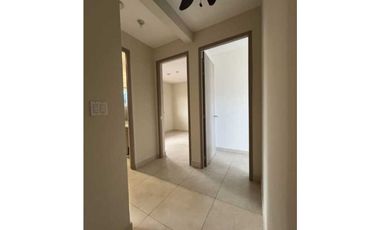 SE VENDE CASA EN RESERVA DE VERSALLES