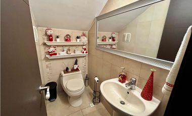 Casa en venta en Res. El Doral- Costa Sur (JS)