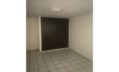 SE VENDE CASA EN LINDAVISTA RECIEN REMODELADA