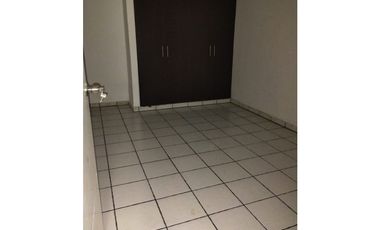 SE VENDE CASA EN LINDAVISTA RECIEN REMODELADA