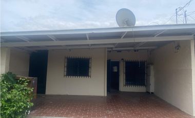 SE VENDE CASA EN LINDAVISTA RECIEN REMODELADA