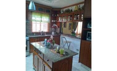 VENDO CASA EN ARRIJAN BARRIADA VILLAS EL CARRIZAL 3R