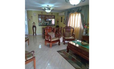 VENDO CASA EN ARRIJAN BARRIADA VILLAS EL CARRIZAL 3R