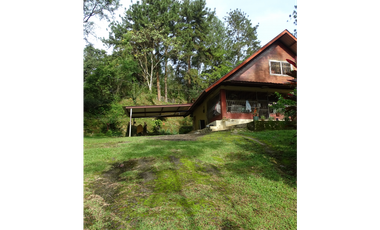 🌿 Venta de Casa Campestre en Los Nevados, Cerro Azul 🌿