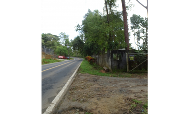 🌿 Venta de Casa Campestre en Los Nevados, Cerro Azul 🌿