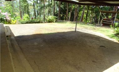 🌿 Venta de Casa Campestre en Los Nevados, Cerro Azul 🌿