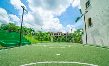 Embassy Village 107m2 2rec a solo $1280