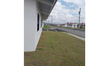 VENDO CASA Residencial Bosque Dorado, Los Almendros