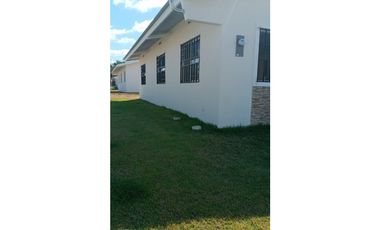 VENDO CASA Residencial Bosque Dorado, Los Almendros