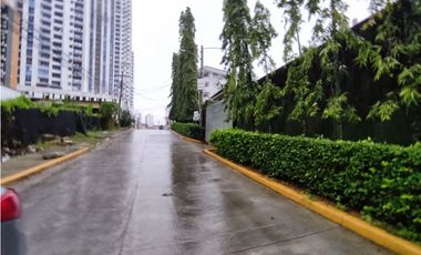 VENDO APARTAMENTO AMOBLADO PH RESIDENCIAS DEL SOL