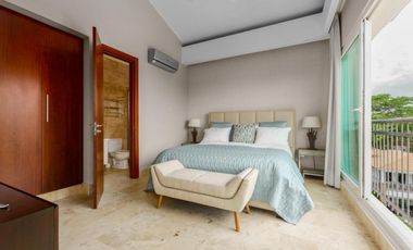 PH  Punta Barco Village