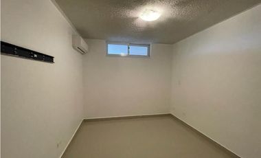 Alquiler de apartamento ubicado en Altamira Gardes. [RK]