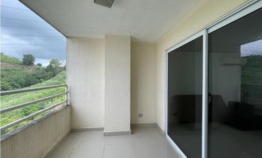 Alquiler de apartamento ubicado en Altamira Gardes. [RK]
