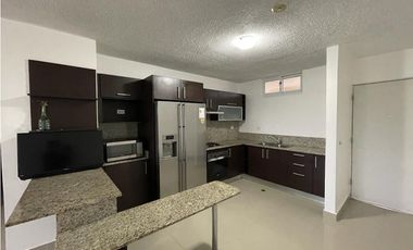 Alquiler de apartamento ubicado en Altamira Gardes. [RK]