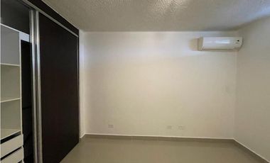 Alquiler de apartamento ubicado en Altamira Gardes. [RK]