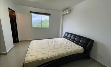 Alquiler de apartamento ubicado en Altamira Gardes. [RK]