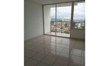 Venta de apartamento en Parque Lefevre (Lefevre 75) GTA