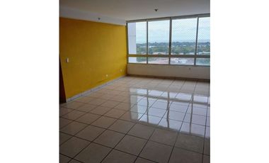 Venta de apartamento en Parque Lefevre (Lefevre 75) GTA