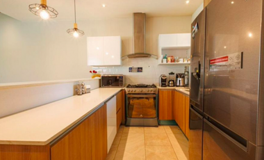 Playa Escondida Casa  de lujo turn key a solo $850K