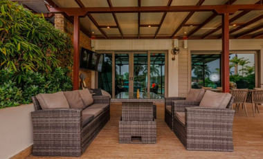 Playa Escondida Casa  de lujo turn key a solo $850K