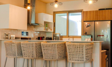 Playa Escondida Casa  de lujo turn key a solo $850K