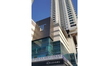 Oficina en PH Top Tower