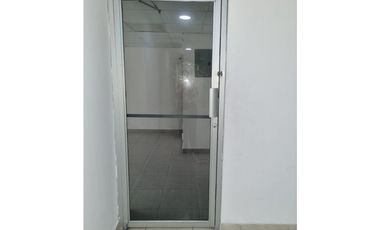 LOCAL COMERCIAL / PH MADISON TOWERS / 42M2 / PLANTA  ALTA