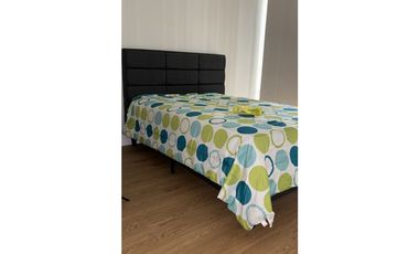 Elegante apartamento amplio remodelado 2 recamaras cada una con baño