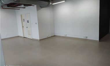 Alquiló y vendo oficina costa del este Financial Park disponibilidad