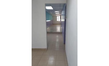 Vendo propiedad comercial san Miguelito financiamiento  vía principal