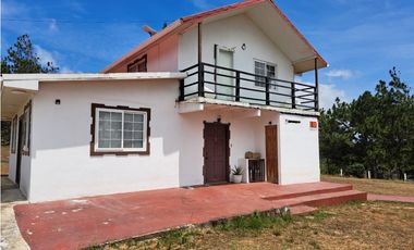 VENTA CASA AMOBLADA ALTOS DE CERRO AZUL