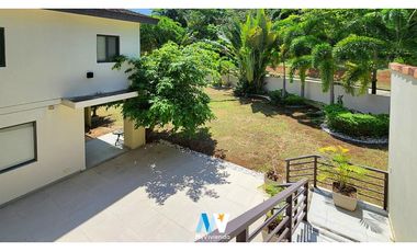 Venta de Espectacular Casa en Nativa, Panamá Pacifico