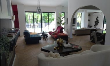 Alquila tu casa de lujo en Punta Barco Village  🌊✨