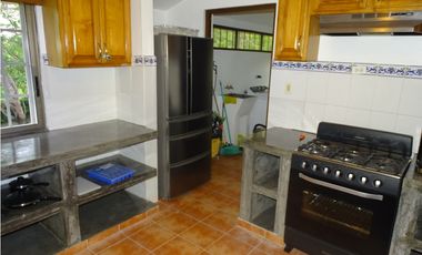 Alquiler casa con piscina en Quintas de Coronado!