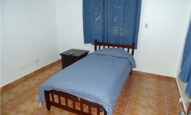 Alquiler casa con piscina en Quintas de Coronado!