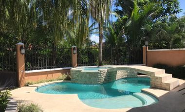 SE VENDE CASA EN CLAYTON