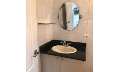 SE VENDE CASA EN CLAYTON