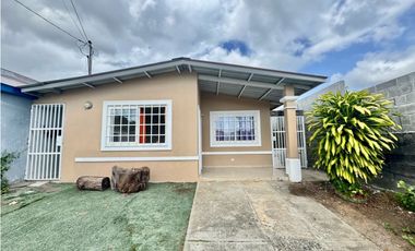 Casa en venta en Las Cumbres Praderas de San Lorenzo (YM)