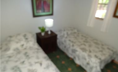 ¡Tu refugio de montaña en Cerro Azul te espera! 🌿