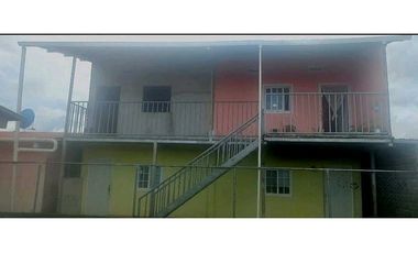 SE VENDE Y CASA MS 4 APARTAMENTOS 2 PLANTAS  LLANO MARIN PENONOMÉ