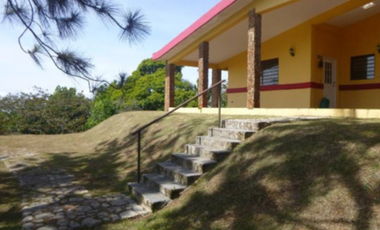 VENDO CASA EN ALTOS DE CERRO AZUL CON VISTA PANORMICA