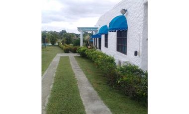AQUILER DE CASA EN LAS LAJAS DE CHAME, HACIA LA MONTAÑA