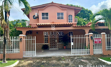 VENDO CASA EN CONDADO DEL REY, UNIFAMILIAR (6)