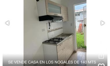 VENDO CASA EN LOS NOGALES