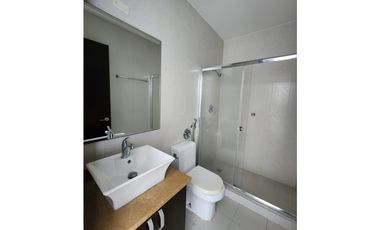 Alquiler Apartamento en Costa del Este, Edificio Titanium