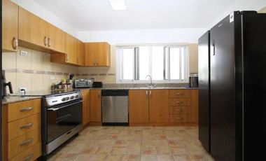 SE VENDE CASA DE PLAYA CON PISCINA EN SAN CARLOS