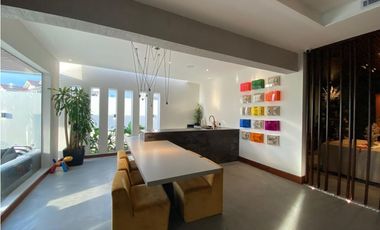 Venta casa en Santa María, Crescent Land