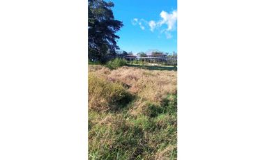 VENDO.FINCA DE 136HECTAREAS CON.125MTS DE FRENTE DE CALLE.INT.