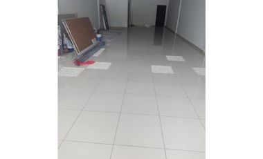 LOCAL COMERCIAL EN CRDENAS CENTER 109.80M2 PLANTA BAJA