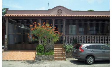 VENDO CASA VILLA GUADALUPE